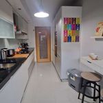 Alugar 1 quarto apartamento de 75 m² em Cascais