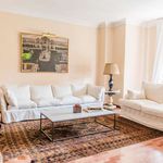 Rent 5 bedroom apartment of 212 m² in València