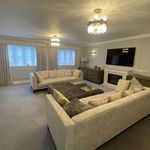 Rent 2 bedroom apartment in Solihull