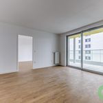 Appartement de 49 m² avec 2 chambre(s) en location à Suresnes