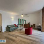 Rent 6 bedroom apartment of 155 m² in Firenze