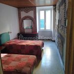 Rent 3 bedroom apartment of 50 m² in Genoa