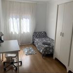 Rent 4 bedroom apartment in L'Hospitalet de Llobregat
