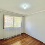 Rent 3 bedroom house of 615 m² in Traralgon