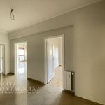 Affitto 5 camera appartamento di 160 m² in Roma