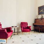 Rent 4 bedroom apartment of 160 m² in Napoli