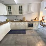 Rent 5 bedroom house of 180 m² in Alberona