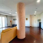 Affitto 3 camera appartamento di 165 m² in Frosinone