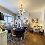 Rent 4 bedroom house of 220 m² in Woluwe-Saint-Lambert