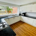 Detached house to rent in Valley Road, Leamington Spa CV32