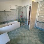 Rent 5 bedroom house of 140 m² in Pietrasanta