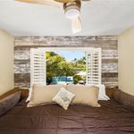 Rent 3 bedroom apartment of 134 m² in Huntington Beach