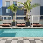 Rent 1 bedroom apartment of 60 m² in Long Beach