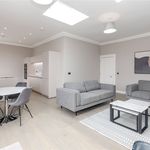 Rent 2 bedroom apartment of 86 m² in Edinburgh