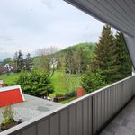 Dachgeschosswohnung mit Balkon und traumhaften Ausblick ins Grüne!