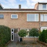 Rent 4 bedroom house of 114 m² in Nieuwerkerk Aan Den Ijssel
