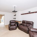 Rent 3 bedroom apartment in Epping