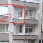 İstanbul konumunda 3 yatak odalı 80 m² daire