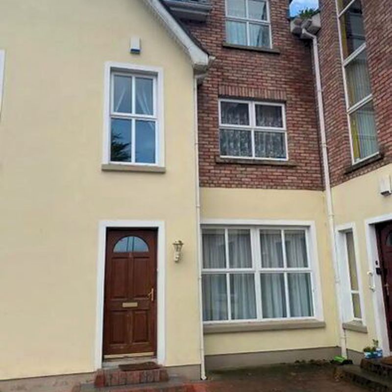 4 Bedroom Townhouse To Rent In Barons Court, Magherafelt, BT45