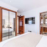 Rent 1 bedroom flat of 86 m² in The Square Mile