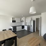 Rent 3 bedroom apartment of 80 m² in Pantin