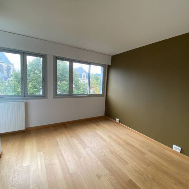 Très bel appartement en duplex inversé de 98,86m², situé rue Orbe à Rouen, 1555€ charges comprises