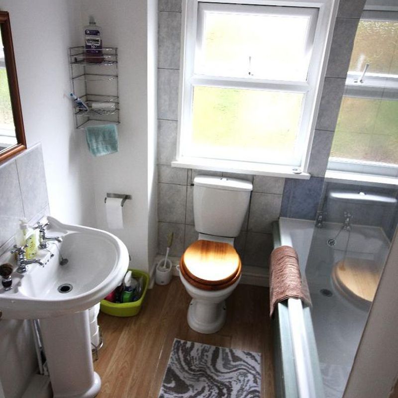2 bedroom terraced house to rent Boughton