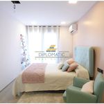 Rent 4 bedroom apartment of 177 m² in Madrid