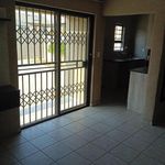 Rent 2 bedroom house of 258 m² in Johannesburg