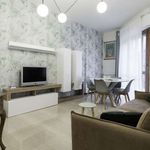 Rent 1 bedroom apartment of 75 m² in Milano