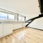 Rent 4 bedroom apartment of 87 m² in Bordeaux