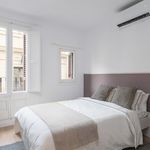 Rent 1 bedroom apartment of 15 m² in Barcelona
