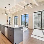 Rent 3 bedroom apartment of 179 m² in Houston