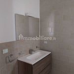 Affitto 5 camera appartamento di 150 m² in Ragusa
