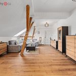 Pronajměte si 3 ložnic/e byt o rozloze 105 m² v Jičín