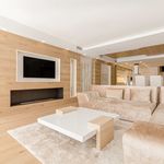 Rent 3 bedroom apartment of 352 m² in Marbella