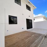 Rent 4 bedroom apartment in Dania Beach