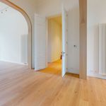 Huur 4 slaapkamer appartement van 230 m² in Antwerpen