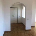 Rent 6 bedroom apartment of 180 m² in Roma