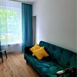 Wynajmij 4 sypialnię apartament z 90 m² w Warszawa