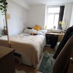 Rent 6 bedroom flat in Cardiff