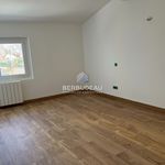 Rent 3 bedroom house of 85 m² in Blauvac