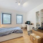 Huur 5 slaapkamer huis van 1060 m² in Nivelles