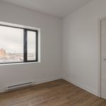 2 bedroom apartment of 850 sq. ft in Montreal