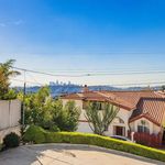 Rent 3 bedroom apartment of 227 m² in Los Angeles
