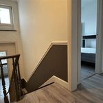 Huur 4 slaapkamer appartement in Anderlecht