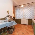 Rent 3 bedroom apartment of 2 m² in Belpasso