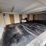 Rent 1 bedroom apartment in Saint Austell