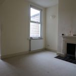 Rent 3 bedroom house in Bromley