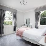 Rent 6 bedroom house in Harrogate